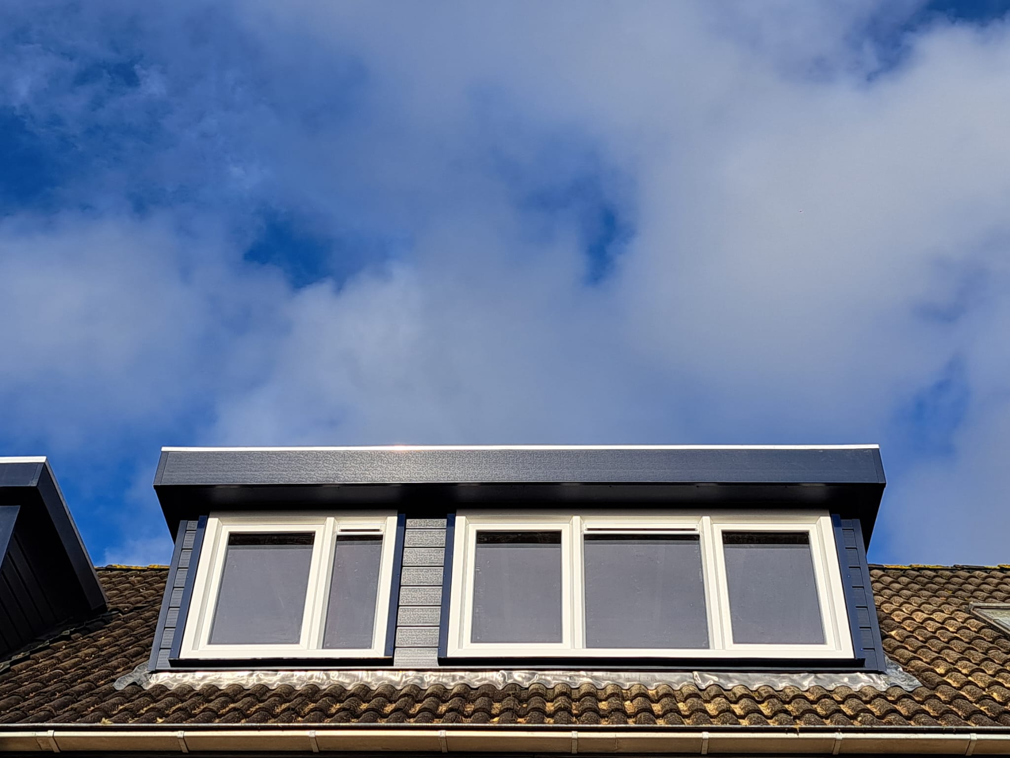 Dakkapel in Zwolle geplaatst door dakkapel prefab
